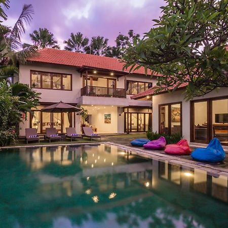 Amore Villas Canggu Buitenkant foto
