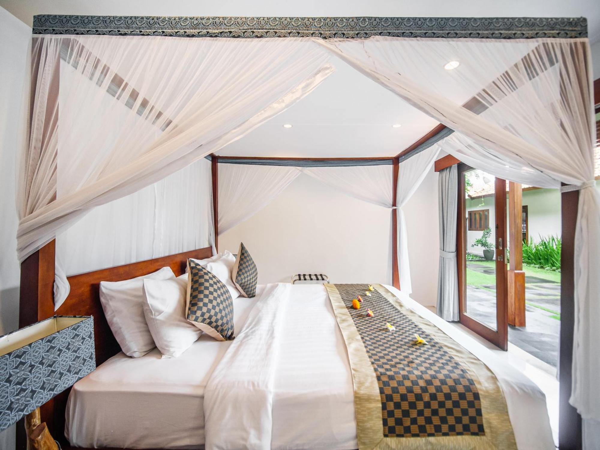 Amore Villas Canggu Buitenkant foto