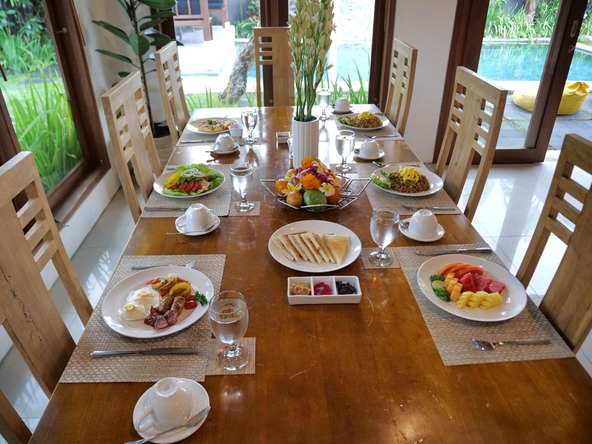 Amore Villas Canggu Buitenkant foto